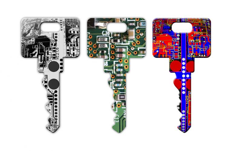 Display of three keys by Geralt via Pixabay - CC0 Creative Commons - https://pixabay.com/photo-571156/
